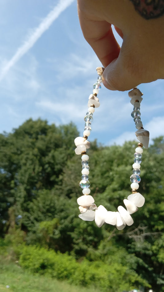 White Moonstone / Howlite Crystal Stone Bracelet